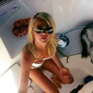 Meet your Posher, Agniesia